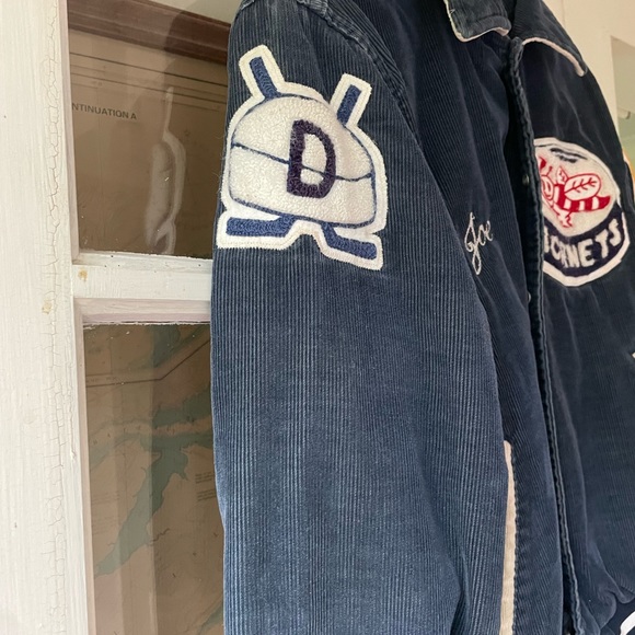 Vintage hockey bomber jacket - Picture 2 of 4